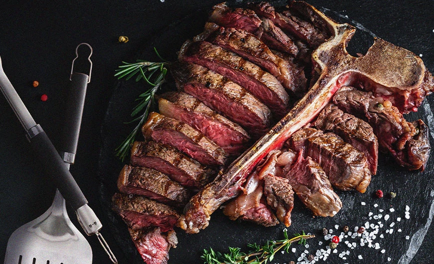 Tökéletes steak a Weber professzionális eszközeivel