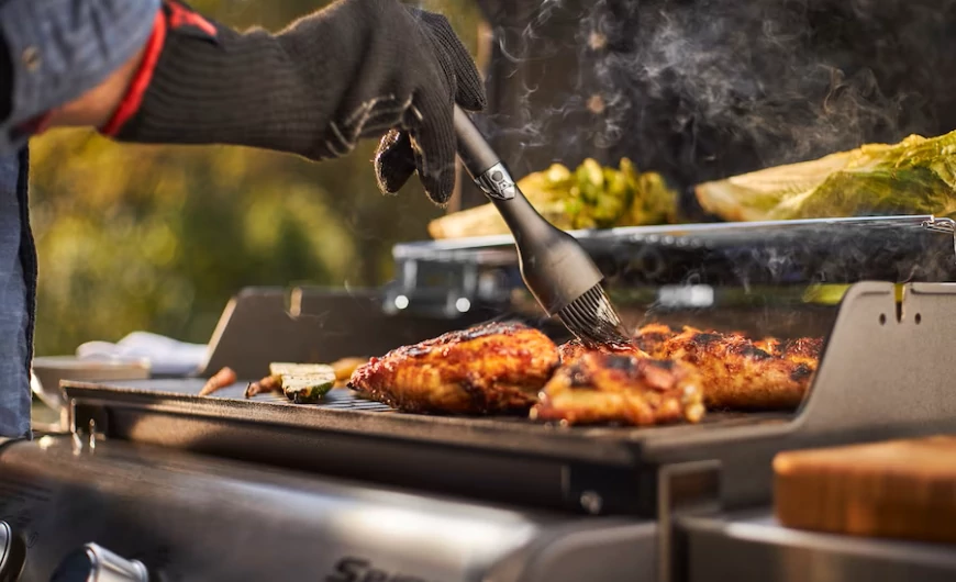 Weber Spirit E-210 Classic gázgrill – a sütögetés szerelmeseinek