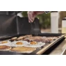Weber full size öntöttvas grill lap -> Genesis® 300 grillekhez