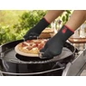 Weber Premium grillkesztyű kevlárból, fekete, szilikonpöttyökkel, L/XL